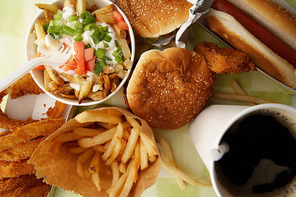 Fast food khiến bạn trở nên hung hăng? 