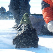 Phát hiện thiên thạch lớn ở Nam Cực