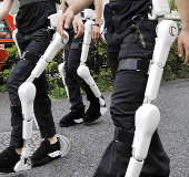 Bộ đồ robot có chứng nhận an toàn toàn cầu