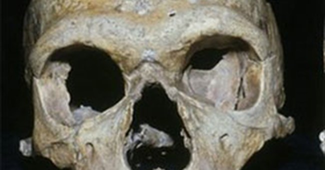 Người Neanderthal tuyệt chủng vì mắt quá to?