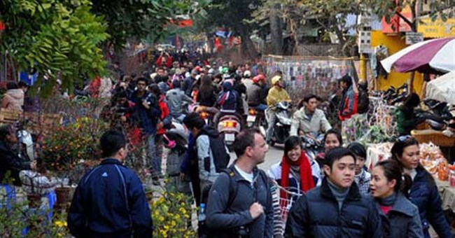 Áp thấp ở biển Đông, Bắc Bộ nắng nóng cục bộ