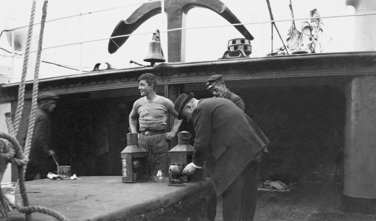 Ảnh chưa từng công bố về cuộc sống trên tàu Titanic hơn 100 năm trước