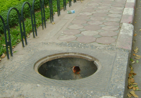 Giải pháp chống bồi lắng cho hệ thống thoát nước tại Hà Nội