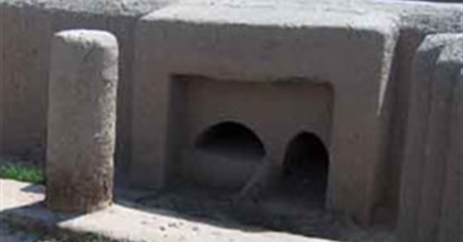 Bí ẩn cổ đại xuất hiện trong sa mạc Turkmenistan