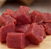Vì sao ăn thịt đỏ có hại cho tim?