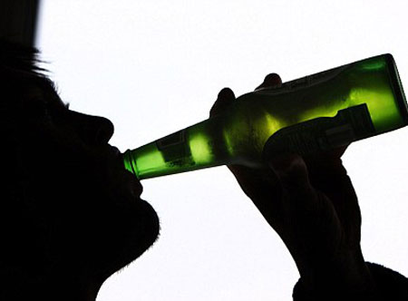 Các nhà khoa học khẳng định rượu gây ung thư