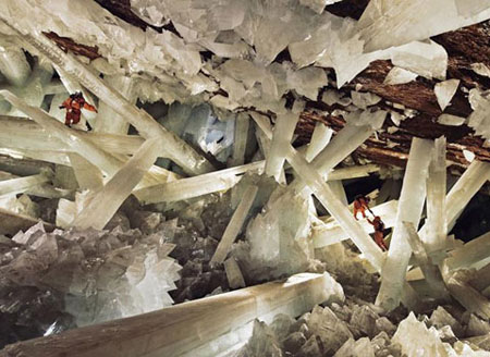 Sơn Đoòng được chọn là hang động đẹp nhất thế giới