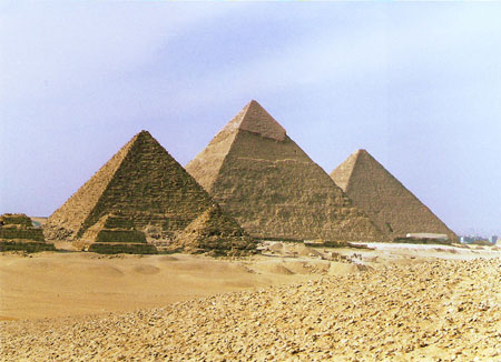 Phát hiện 17 kim tự tháp tại Ai Cập bằng vệ tinh