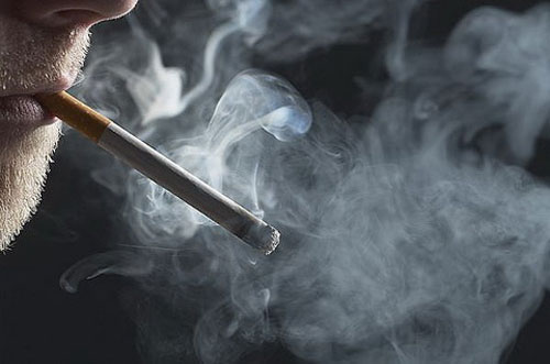 Khói thuốc lá có 70 chất gây ung thư