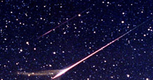 Việt Nam đón xem mưa sao băng vào rạng sáng 6/5