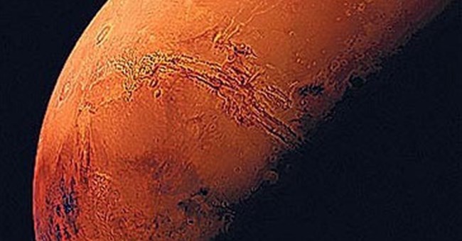 Sao Hỏa từng được nước bao phủ như Trái đất