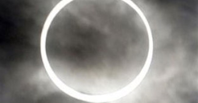 Chiêm ngưỡng Nhật thực một phần trên khắp châu Á