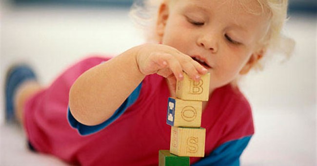 Trẻ có nhiều đồ chơi sẽ khỏe mạnh hơn