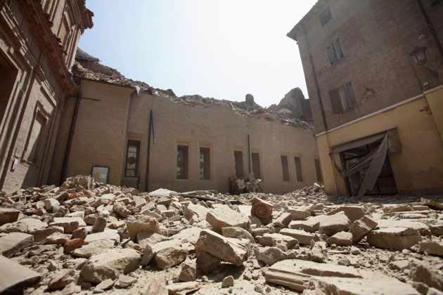 Italy lại rung chuyển vì động đất