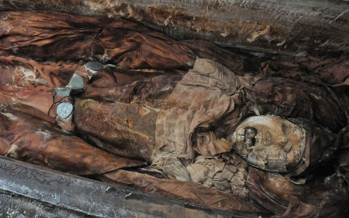 Hình ảnh: Khai quật mộ cổ vương hậu nhà Minh