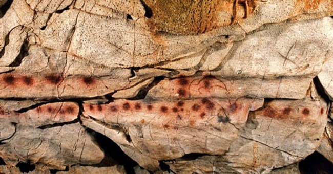Phát hiện hang động nghệ thuật gần 50000 năm tuổi