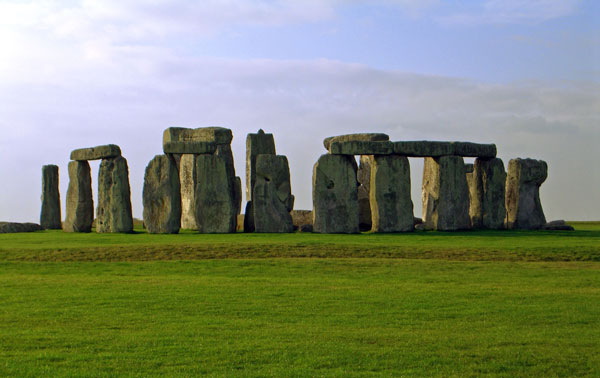 Lời giải cho những bí ẩn của bãi đá cổ Stonehenge