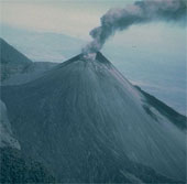 Guatemala báo động khi núi lửa Pacaya "thức giấc"