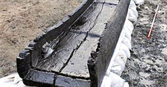 Tìm thấy thuyền cổ 3500 năm ở Anh