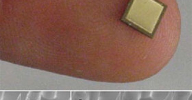 Miếng dán tiêm thuốc không đau Nanopatch