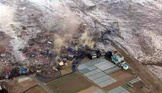 Nhật lại hứng chịu động đất mạnh 