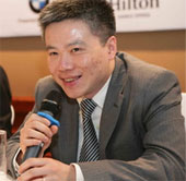 Hai giáo sư Việt Nam nhận giải quốc tế