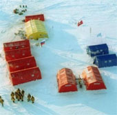 Nga di dời khẩn cấp trạm nghiên cứu Bắc Cực