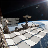 Tàu vận tải “Tiến bộ M-20M” kết nối với Trạm ISS