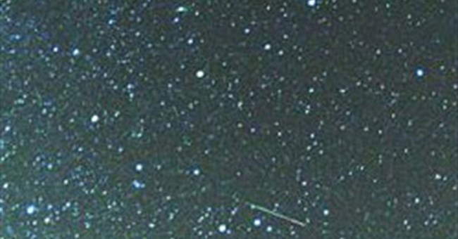 Mưa sao băng sắp xuất hiện