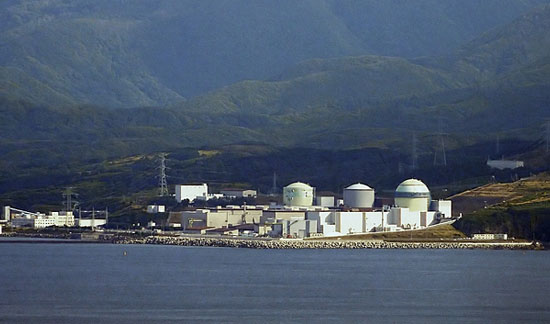 Nhật tái khởi động điện hạt nhân sau sóng thần