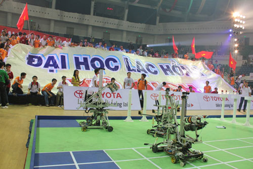 Việt Nam đoạt huy chương đồng Robocon quốc tế