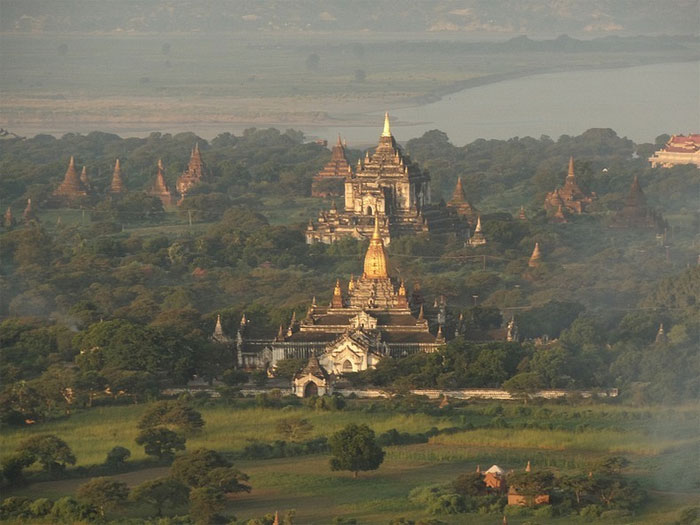 Bagan, xứ sở của hàng ngàn ngôi đền bị lãng quên