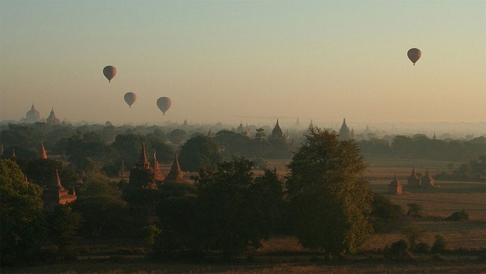 Bagan, xứ sở của hàng ngàn ngôi đền bị lãng quên