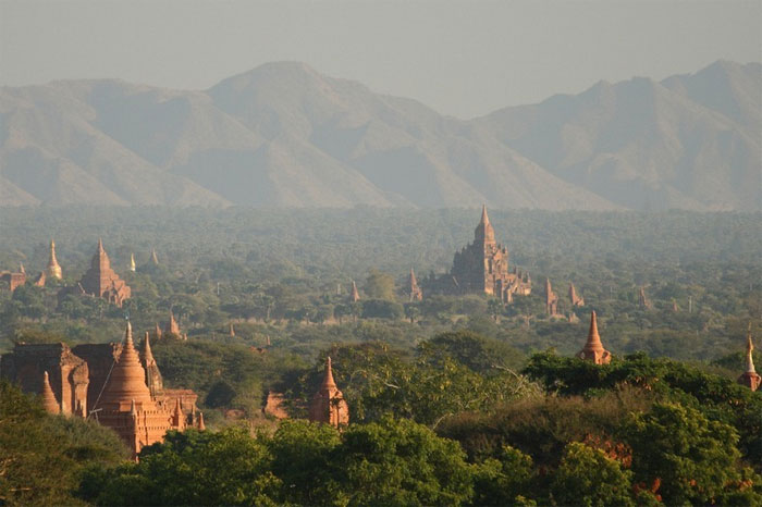 Bagan, xứ sở của hàng ngàn ngôi đền bị lãng quên