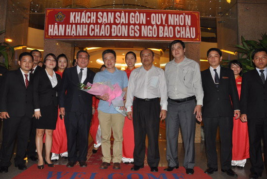 Đón tiếp 4 nhà khoa học đoạt giải Nobel