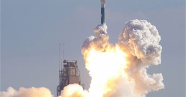 NASA phóng tàu vũ trụ lên Mặt Trăng