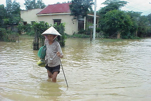 Lâm Đồng: lũ lụt làm 2 người chết