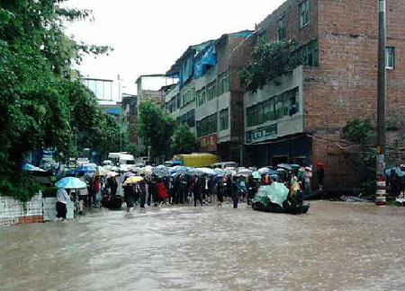 27 người chết vì mưa lớn tại Trung Quốc
