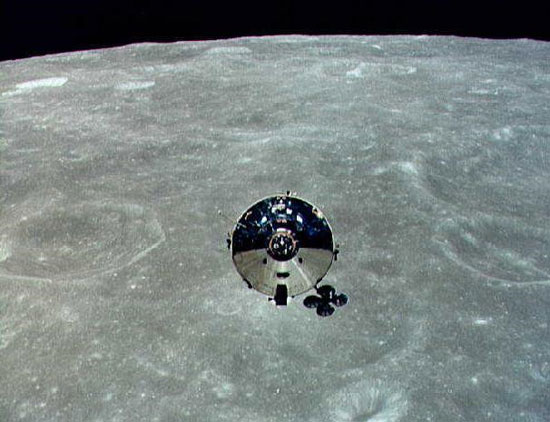 Nhà thiên văn phát động cuộc tìm phi thuyền Apollo 10 