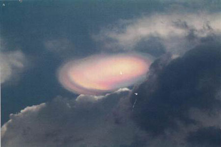 UFO xuất hiện nhiều hơn trong mùa hè