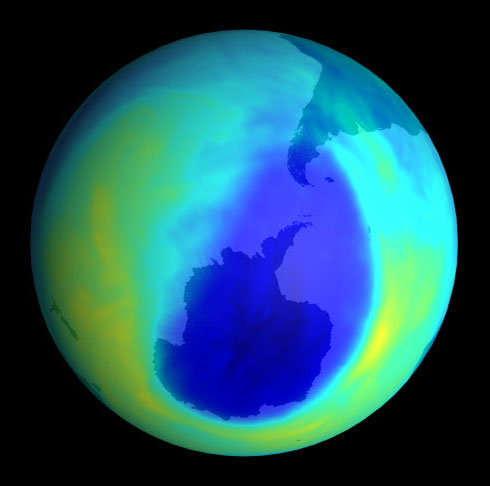 Tầng ozone chỉ phục hồi sau 40 năm nữa