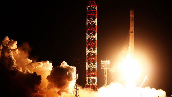 Nga phóng vệ tinh tư nhân đầu tiên vào năm 2013