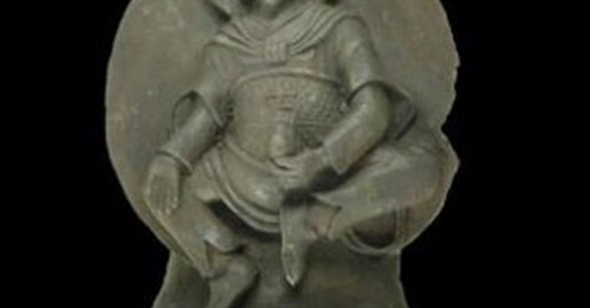 Phát hiện tượng Phật tạc từ thiên thạch cực hiếm