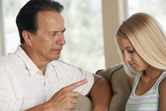 Thanh thiếu niên sẽ cư xử tệ hơn nếu bị la mắng