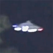 Video: Nghi án UFO xuất hiện tại Canada