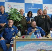 Tàu Soyuz và phi hành đoàn trở về Trái Đất an toàn