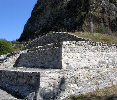 Phát hiện một bàn thờ 2800 năm tuổi tại Mexico
