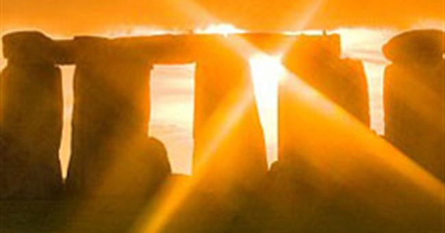 Phát hiện mới tại công trình kỳ bí Stonehenge