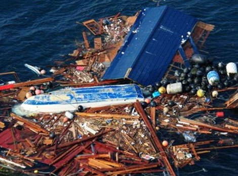 Hàng triệu tấn rác trôi từ Nhật sang Mỹ