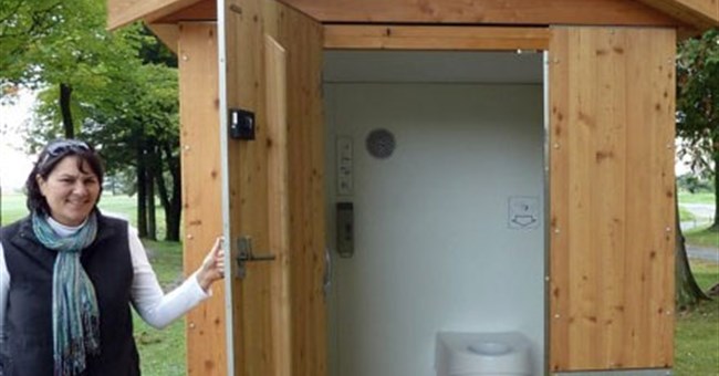 Hệ thống toilet "giun đất" không mùi 